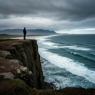 Райан Каразия